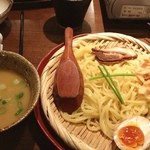 Jitokko Kumiai - 宮崎地鶏のお店にあるつけ麺。
                        出汁もしっかりした味で美味しい。