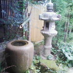 民芸茶房 栗の家 - お気に入りの席から見たお庭