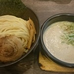 麺屋 赤橙 江南店 - 特製つけ麺(特盛)950＋200円 