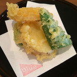 自家製粉石臼挽きうどん 青空blue 本店 - 