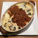 クラフトビアブリム - 揚げ茄子とモッツァレラのオーブン焼き（680円）