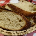 神楽坂ワイン食堂 ビストロ　Entraide - シェフの手作りパン