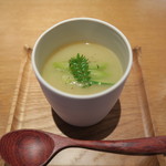 寛幸 - 28年5月　ホワイトアスパラの冷製スープ