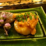 おかだ紅雪庭 - 帆立と雲丹