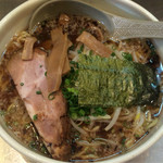 はな火屋 - 醤油ラーメン 普通盛 650円