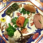 オーベルジュはまだ - 