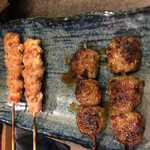 炭火焼鳥 なかお - せせり   つくね