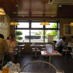 カステラの銀装　カフェ　ラ・サール 湘南藤沢工場直営店