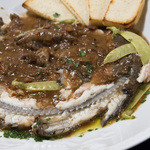 益田食堂 - 浜名湖産ウナギの煮込み、身がホコホコでふわっと取れます。