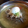 Heunde - さっぱり韓国冷麺♫氷もスープが凍ってます