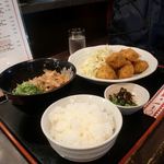 味加味 - ひれ一口カツ定食９９０円