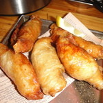 平成大衆酒場　やきとん　じゃんじゃん - 皮が苦手ですが「鳥皮ギョーザ」は食べれます。