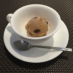 ハレの日 - デザート 珈琲ゼリー入りアイスクリーム