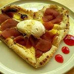 エン カフェ - デザートピザ（りんご）