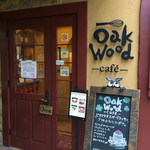 オークウッド - カフェ入り口♪