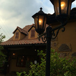 オークウッド - 絵本の中へ来ちゃった？