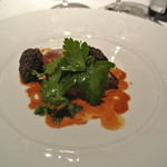 ラ・トルテュ - フォアグラのポワレ
      モリーユ茸のソテ、ポルト酒のソース(