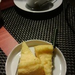 Le Sample - フラワーレスチーズスフレケーキ