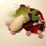 レフェルヴェソンス - 緑の山～空豆のクレームと桑の実のコンフィチュール、トンカ豆のアイスクリーム(2016/5)