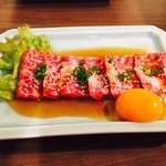 肉とスープのおいしい店 肉の匠 吉杉 - ハラミ刺しユッケ：980円