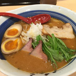 麺乃國 味噌物語 梅田駅前第三ビル店 - 土佐鰹味噌 煮卵入