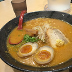 麺乃國 味噌物語 梅田駅前第三ビル店 - 北海道熟成味噌 煮卵入
                                