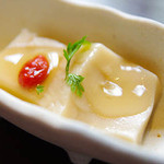 しゃぶしゃぶ たわら屋 - ごま豆腐の前菜