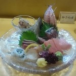 ながうらの隠れ家ラウンジ つるや - 