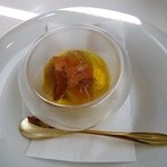 プレゼンテ スギ - 2016.５ オマールエビと人参のムースにコンソメのジュレをかけて