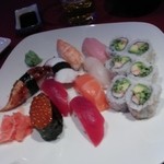 FuGaKyu Japanese Cuisine - 料理写真:NIGIRI COMBO