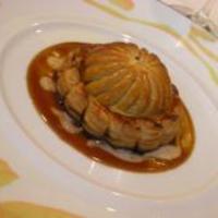 ロオジエ - 
                 鴨のトゥルト ジェニエーヴル風味のバターとジュ・トランシェ