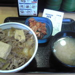 吉野家 - 2010/09/15 牛鍋丼キムチセット400円