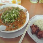 ラーメン北斗２号店 - コチュジャン+から揚げＳＥＴ