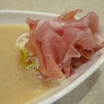 Nayutaka - 冷製スープ・モッツァレラブファラ・生ハム