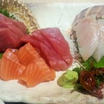 刺身と寿司 魚や一丁 - 本日のお刺身定食（980円）