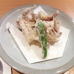 心斎橋神楽 - イカげそを天ぷらに♪