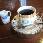 雪詩慕雲 - ハニーコスタリカ