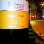 Antibes - イタリア白wine…マルヴァージア。冷やして飲むのがベスト☆
