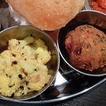 106 サウスインディアン 福岡天神店 - ポリヤルとワダ