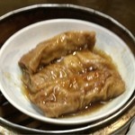 海上海 - エビ入り湯葉巻き（620円）