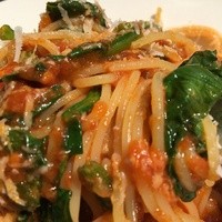 grigio la tavola - ほうれん草も入っている