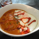 Ｃａｆｅ Ｐｉａｎｏ - メインのロコモコ。皿は似てるけど小さめ