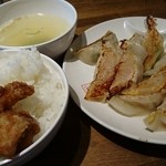 餃子酒場 - 餃子定食B