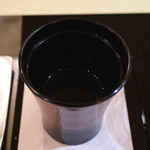 トゥ・ラ・ジョア - 海老　エビ　えび　（ブルーオマール エビのコンソメスープ）