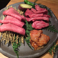 但馬屋 心斎橋 - 焼肉三種ランチ2000円