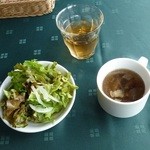 自然食レストラン ティルズ - サラダ・スープ・お茶