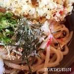 しょうね家 - 2016 かきあげぶっかけうどんです！
      それの大盛りで
      うどんは550g　791円（税別）＋大盛り150円（税別） アップ