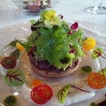 2016年5月　絵のような前菜　10匹ほどの蛍烏賊が中に