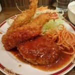 キッチン大正軒 - 組み合わせ定食（煮込みハンバーグ＋エビフライ）