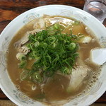 大黒ラーメン - で、でかいぞ！チャーシューメン大！Σ（ﾟдﾟlll）